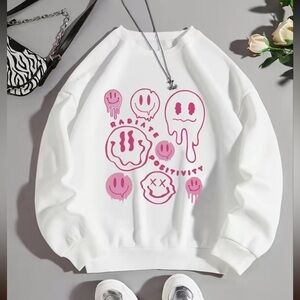 Smiley face Graphic Pullover sweatshirt New
